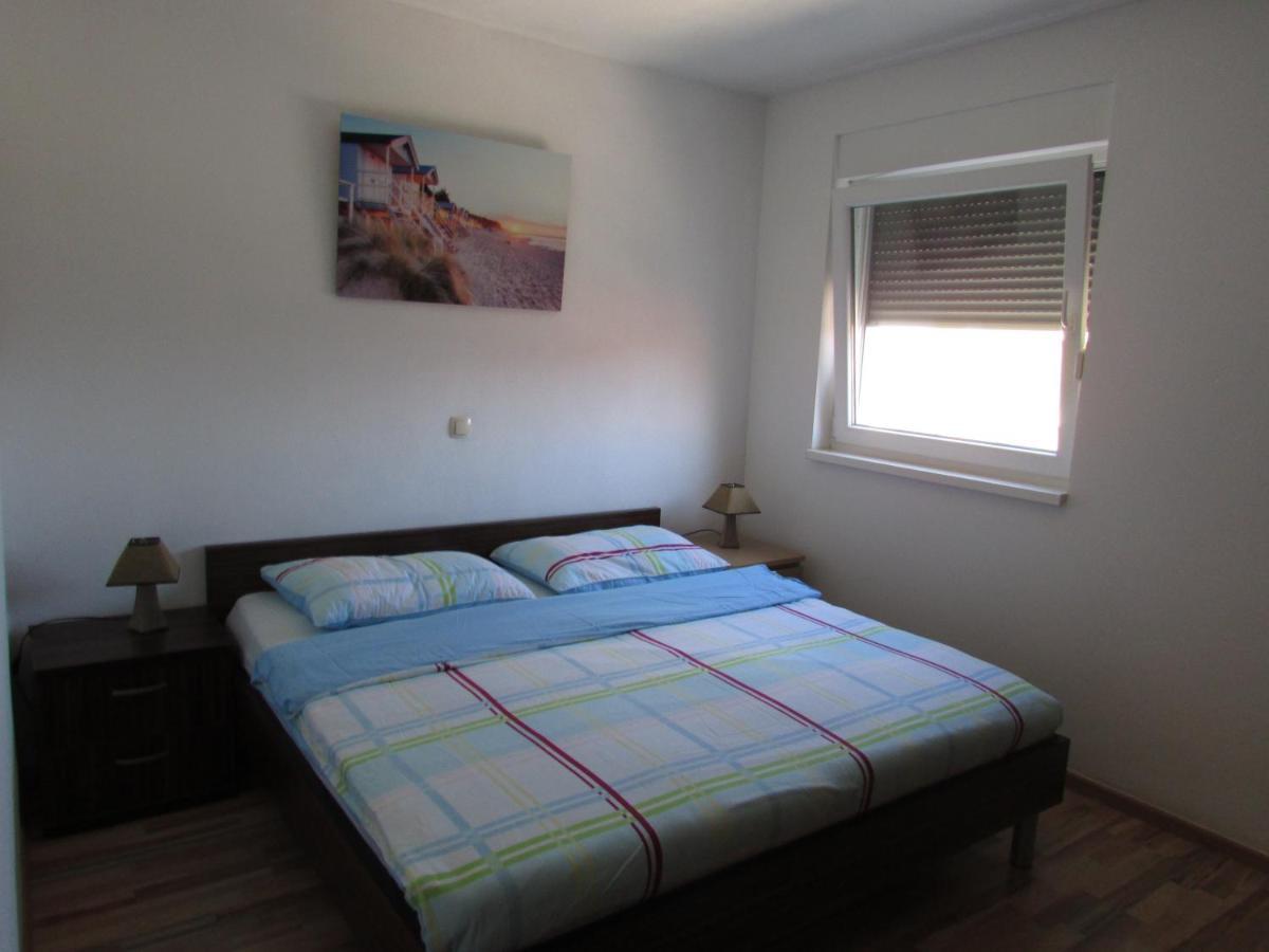 Apartment Miaantonia Vrsi Buitenkant foto