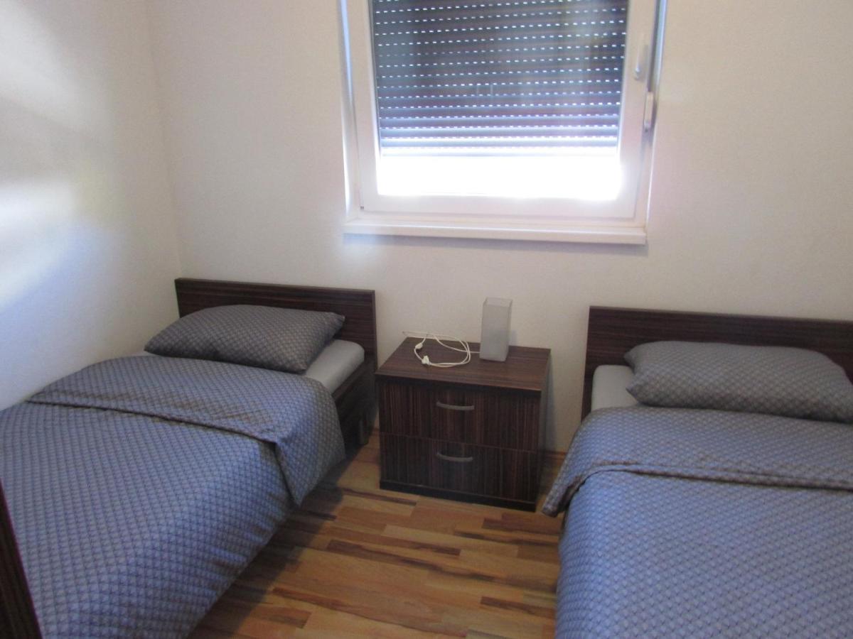 Apartment Miaantonia Vrsi Buitenkant foto