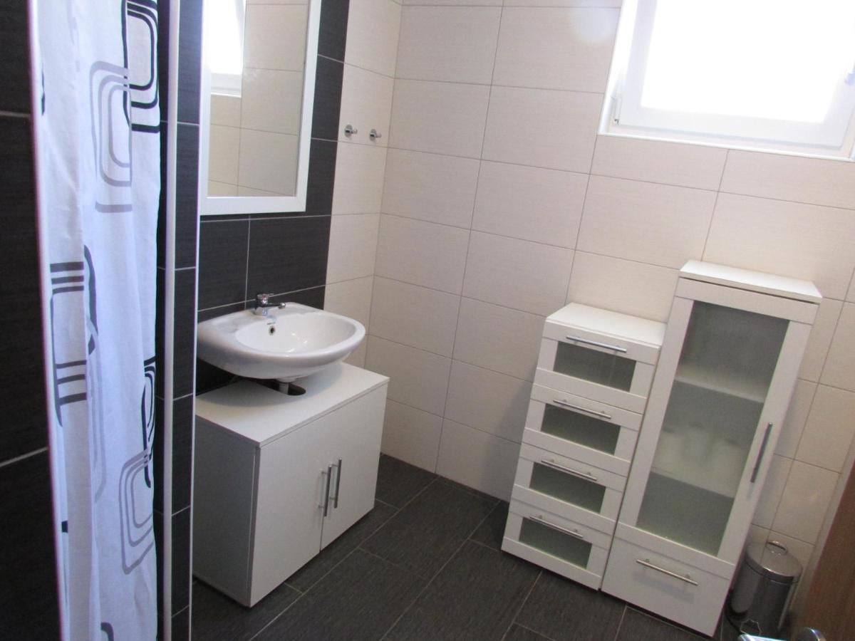 Apartment Miaantonia Vrsi Buitenkant foto